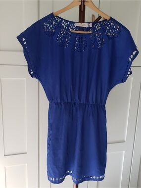 Vibrant Royal Blue Polyester Top with Neck Cutout Detail